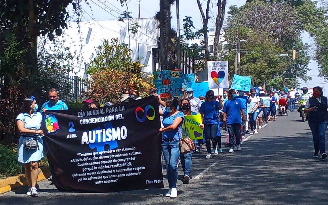 Con Caminata Conmemoran El D A Mundial De Concienciaci N Sobre El Autismo Diario De Xalapa